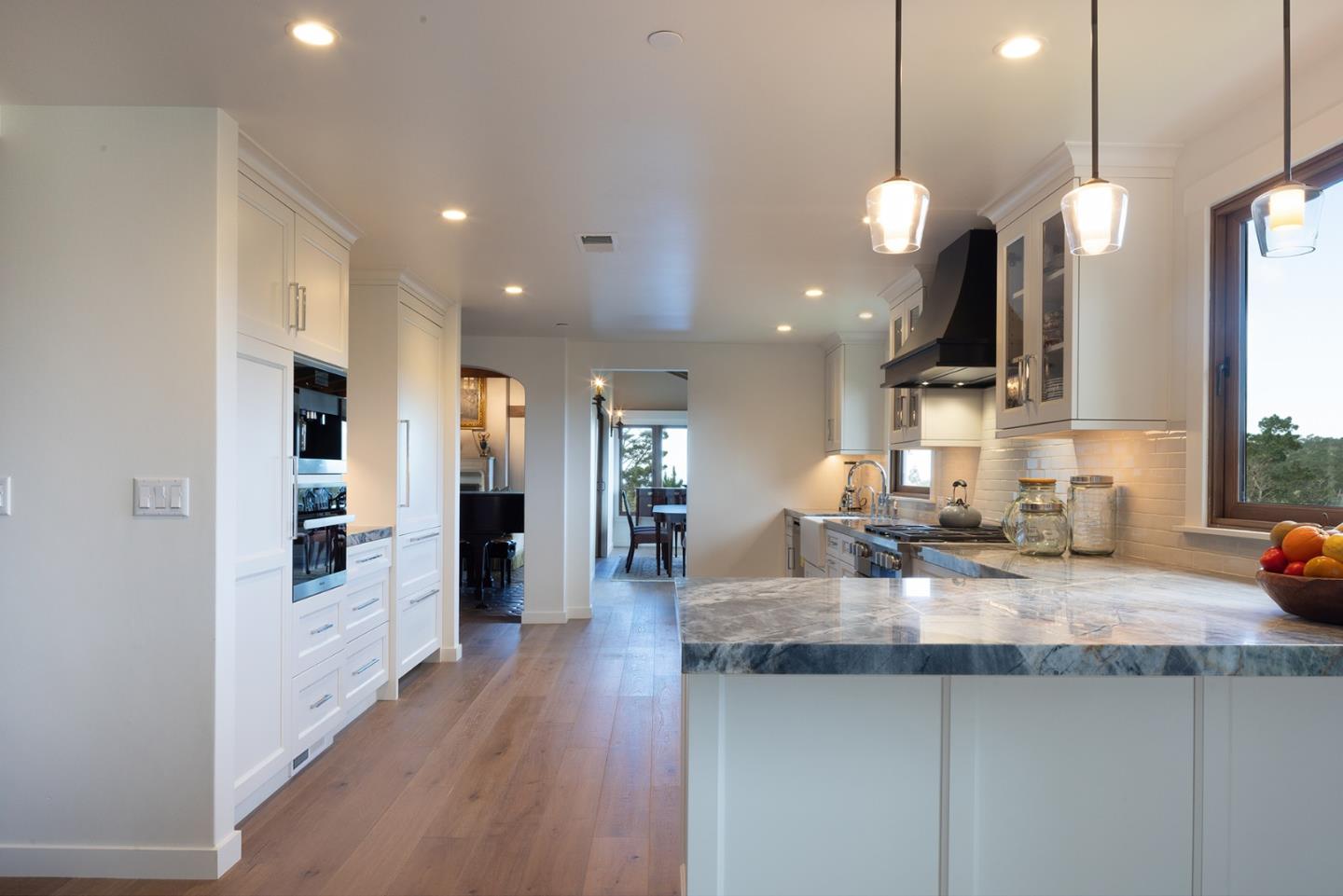 Detail Gallery Image 11 of 21 For 24308 San Juan Rd, Carmel,  CA 93923 - 4 Beds | 3/1 Baths