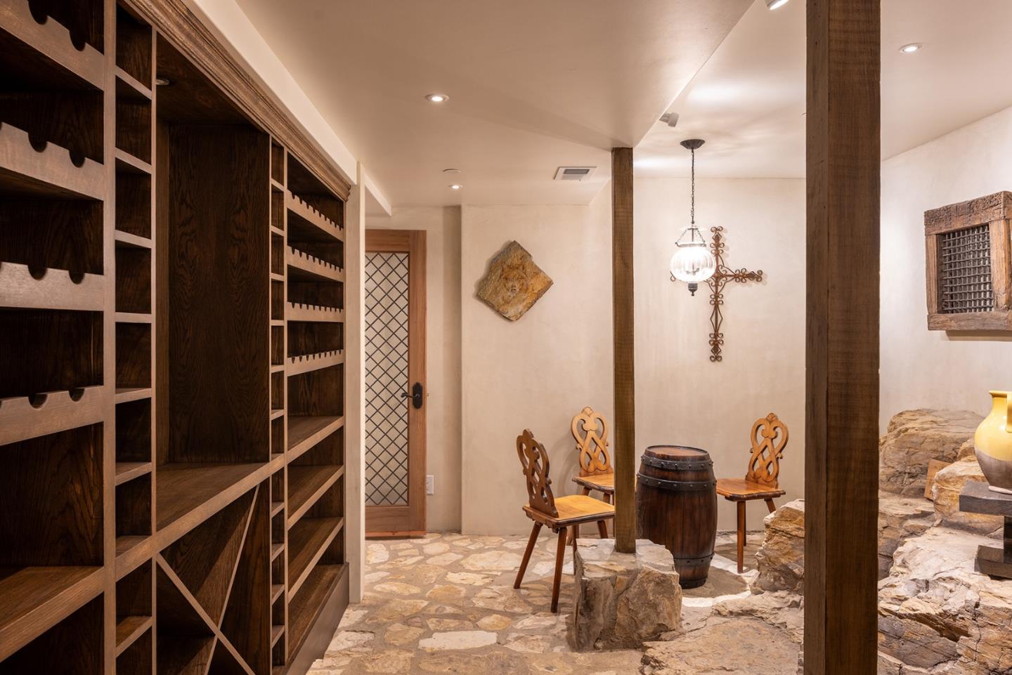 Detail Gallery Image 19 of 21 For 24308 San Juan Rd, Carmel,  CA 93923 - 4 Beds | 3/1 Baths