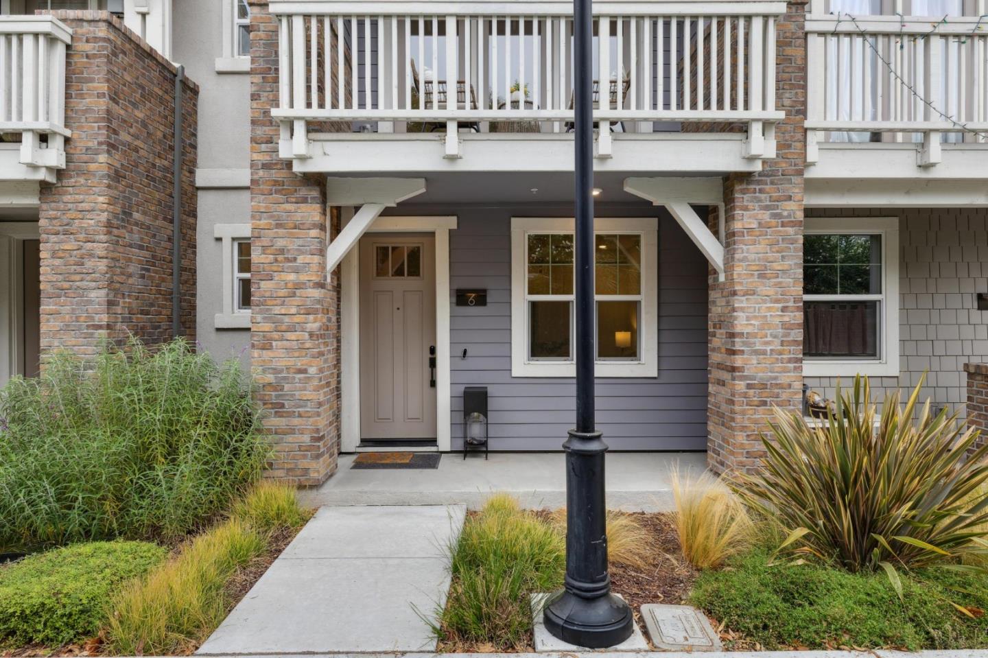 Detail Gallery Image 1 of 55 For 531 San Lorenzo Ter #6,  Sunnyvale,  CA 94085 - 3 Beds | 2/2 Baths