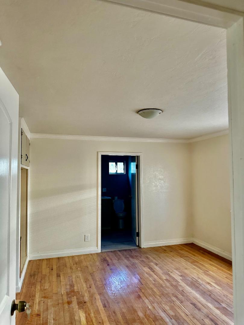 Detail Gallery Image 5 of 12 For 330 E 18th St, Merced,  CA 95340 - 3 Beds | 1 Baths