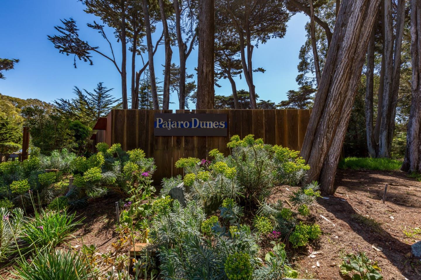 Detail Gallery Image 37 of 65 For 14 Pelican Pt, Watsonville,  CA 95076 - 3 Beds | 2 Baths