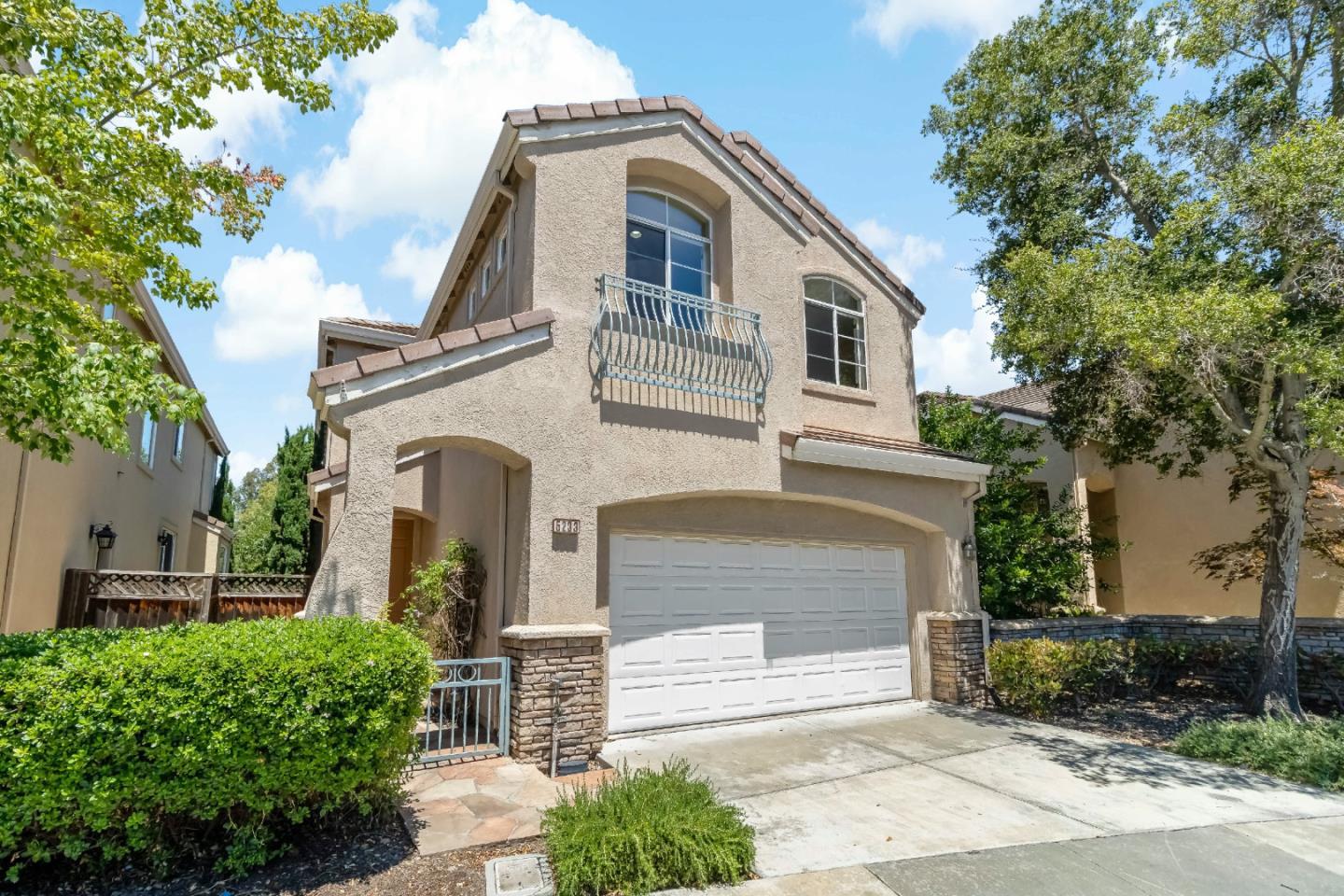Detail Gallery Image 2 of 31 For 5233 Manderston Dr, San Jose,  CA 95138 - 3 Beds | 2/1 Baths