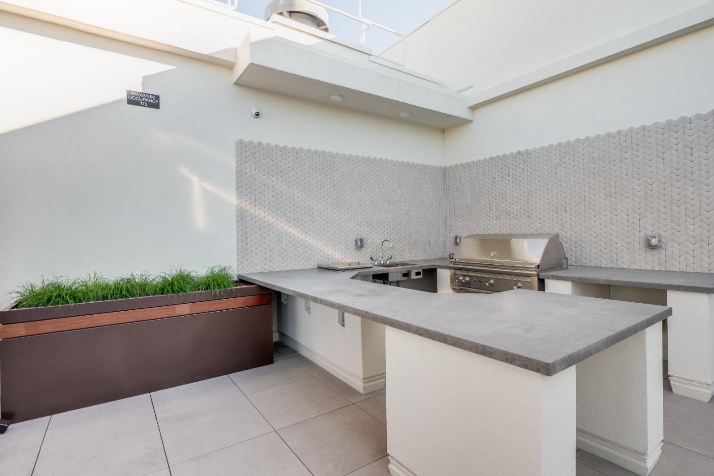 Detail Gallery Image 35 of 37 For 450 1st St #101,  Los Altos,  CA 94022 - 2 Beds | 1/1 Baths