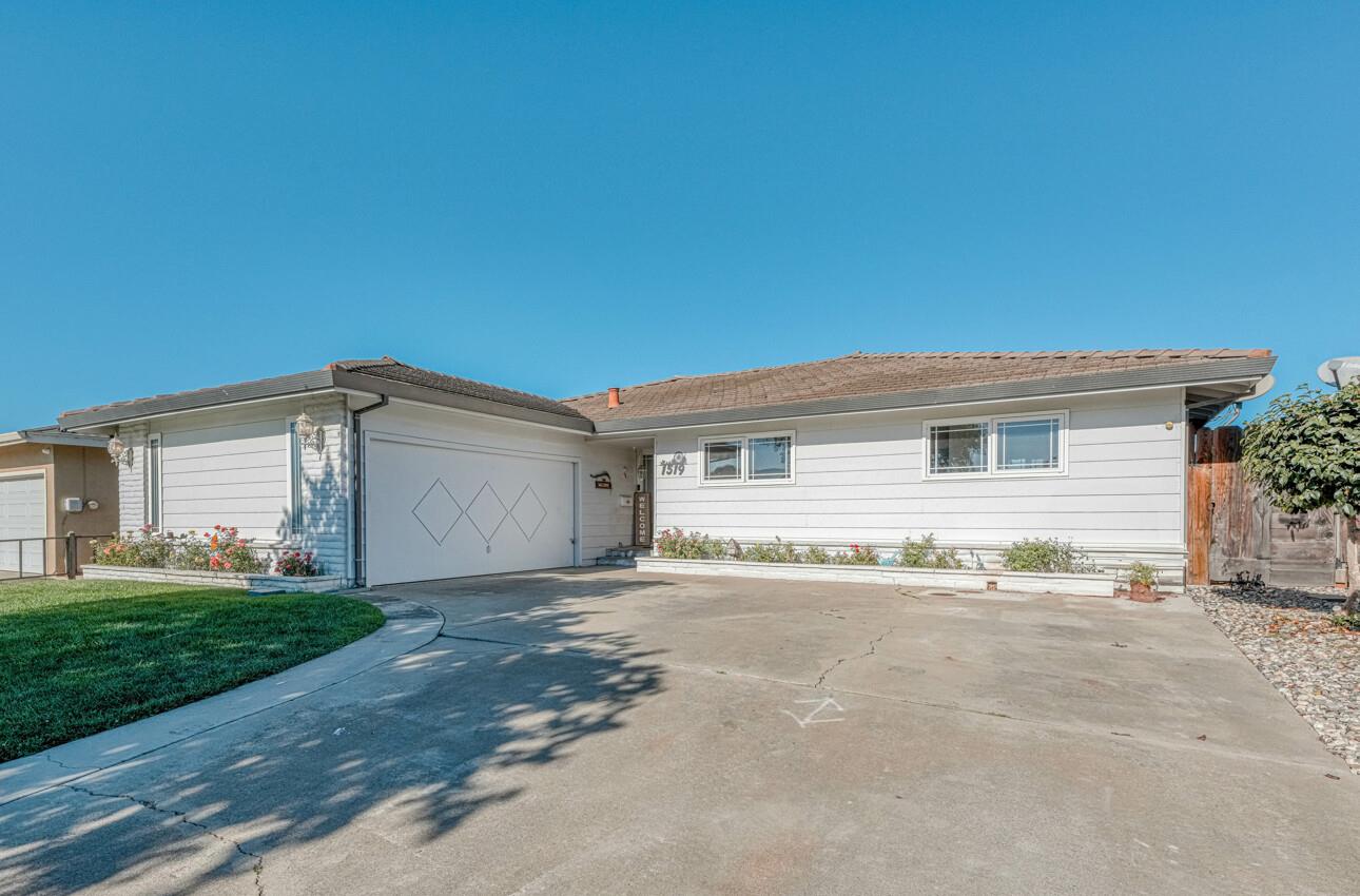 1519 Atherton Way, Salinas, CA 93906 photo 3