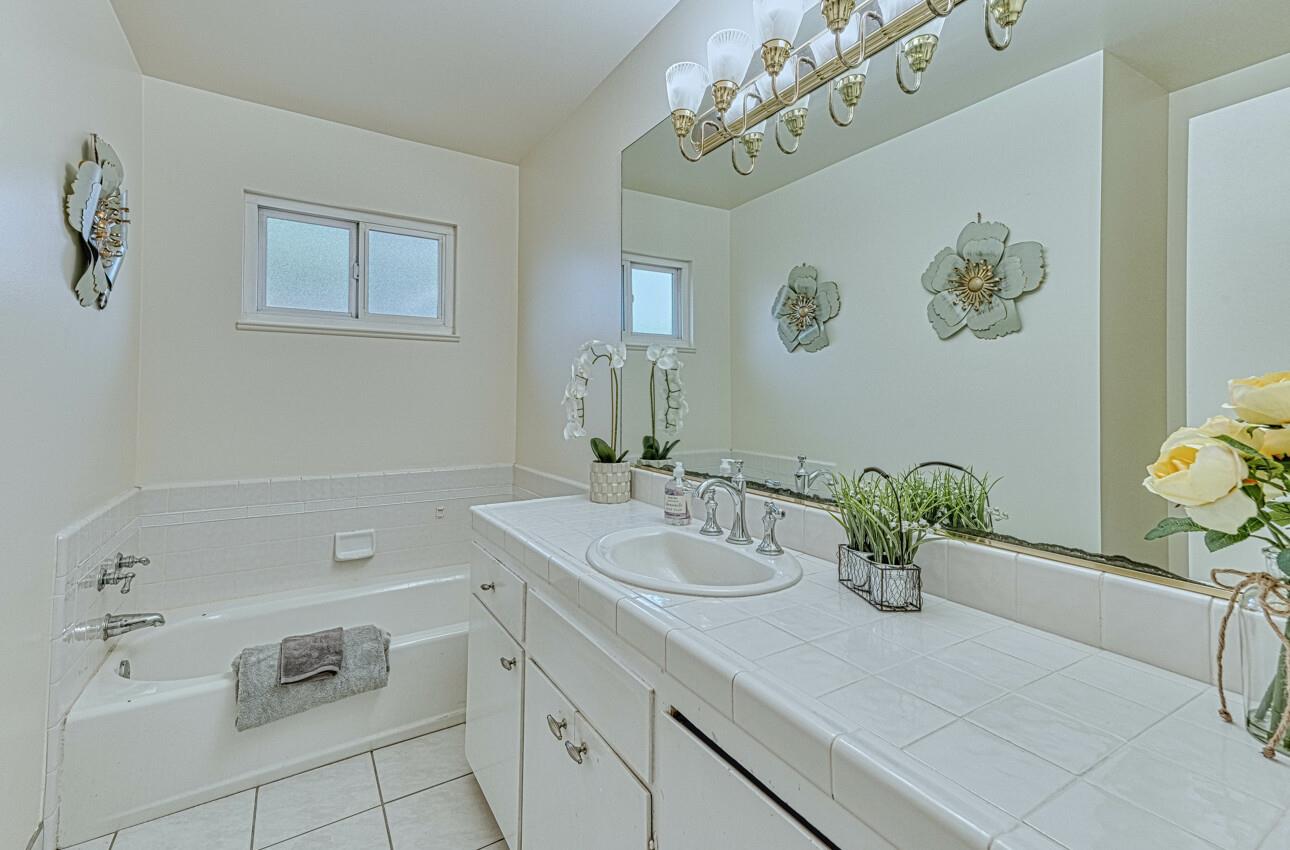 1519 Atherton Way, Salinas, CA 93906 photo 32
