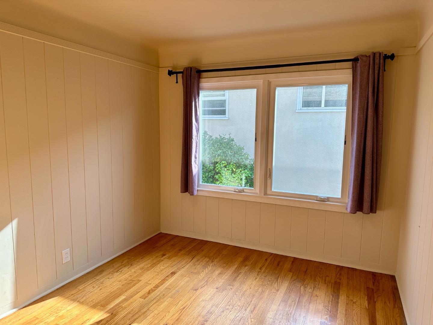 Detail Gallery Image 17 of 22 For 1705 King St, Santa Cruz,  CA 95060 - 3 Beds | 2 Baths