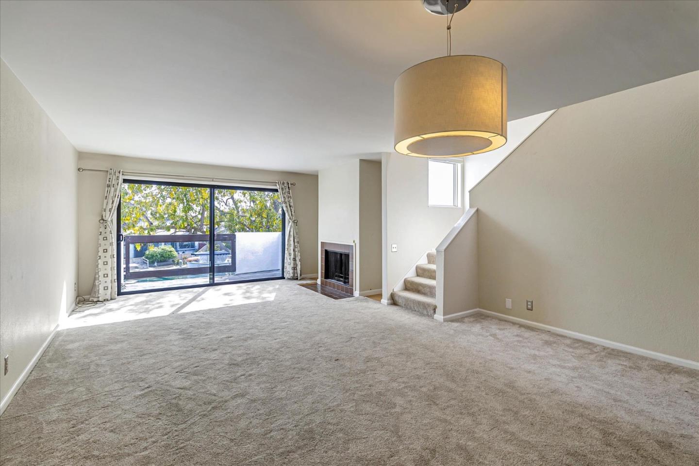 Detail Gallery Image 14 of 35 For 818 Balboa Ln, Foster City,  CA 94404 - 2 Beds | 2/1 Baths