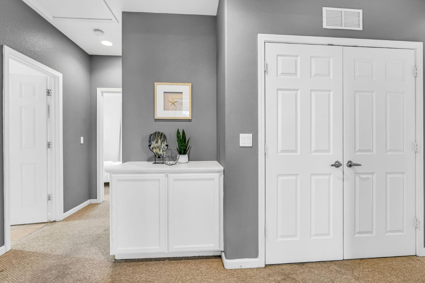 Detail Gallery Image 12 of 34 For 11 Cassia Ct, Pittsburg,  CA 94565 - 4 Beds | 2/1 Baths