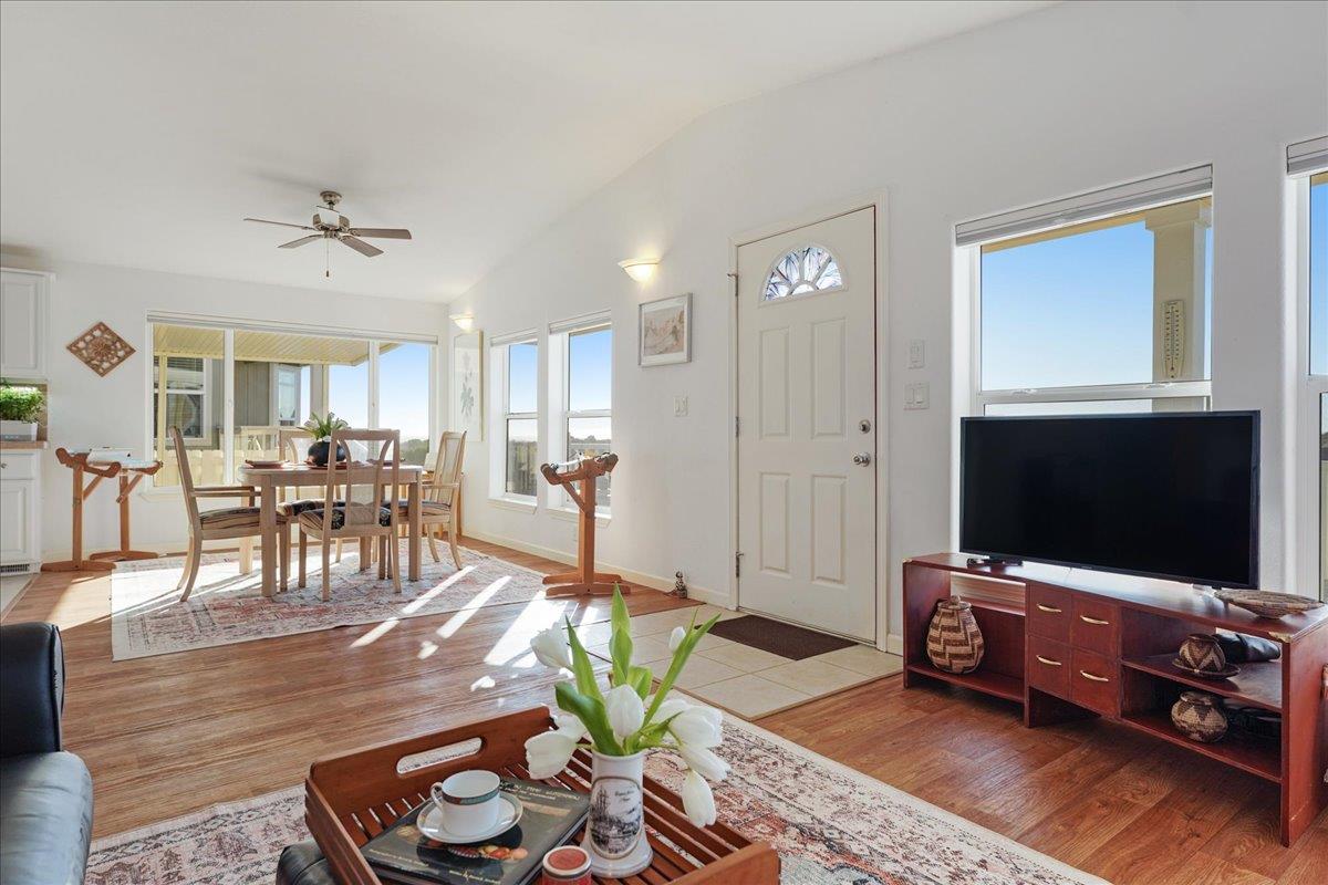 Detail Gallery Image 14 of 74 For 2395 Delaware Ave #28,  Santa Cruz,  CA 95060 - 2 Beds | 2 Baths