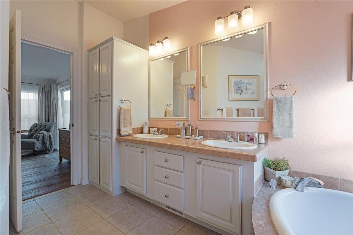 Detail Gallery Image 37 of 74 For 2395 Delaware Ave #28,  Santa Cruz,  CA 95060 - 2 Beds | 2 Baths