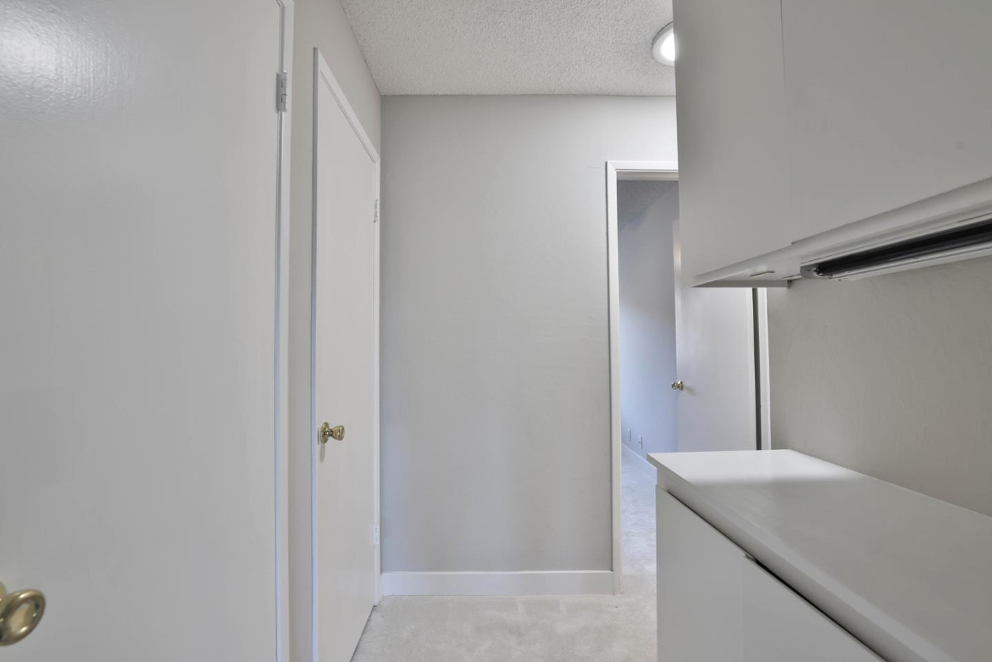 Detail Gallery Image 15 of 27 For 785 N Fair Oaks Ave #4,  Sunnyvale,  CA 94085 - 2 Beds | 1 Baths