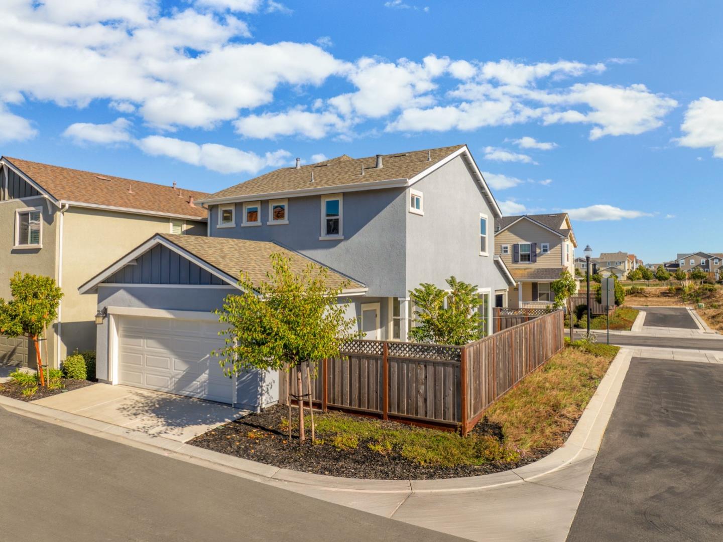 Detail Gallery Image 27 of 32 For 19134 Fallingwater Ln, Marina,  CA 93933 - 3 Beds | 3 Baths