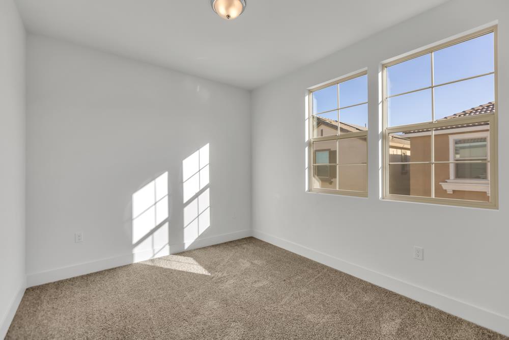 Detail Gallery Image 28 of 58 For 10492 Oboe Way, Elk Grove,  CA 95757 - 3 Beds | 2/1 Baths