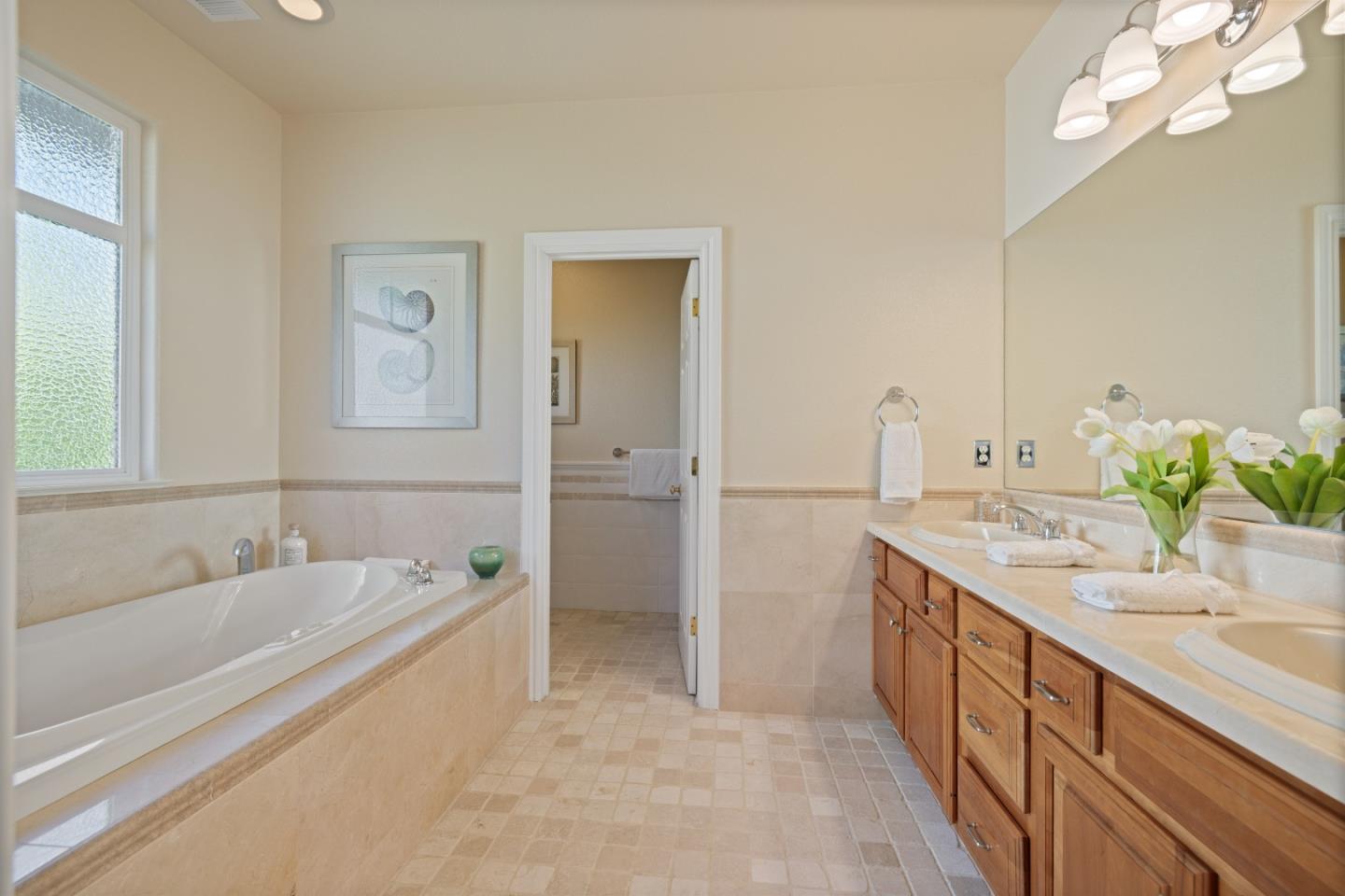 Detail Gallery Image 31 of 81 For 432 Coronado Ave, Half Moon Bay,  CA 94019 - 4 Beds | 3/1 Baths