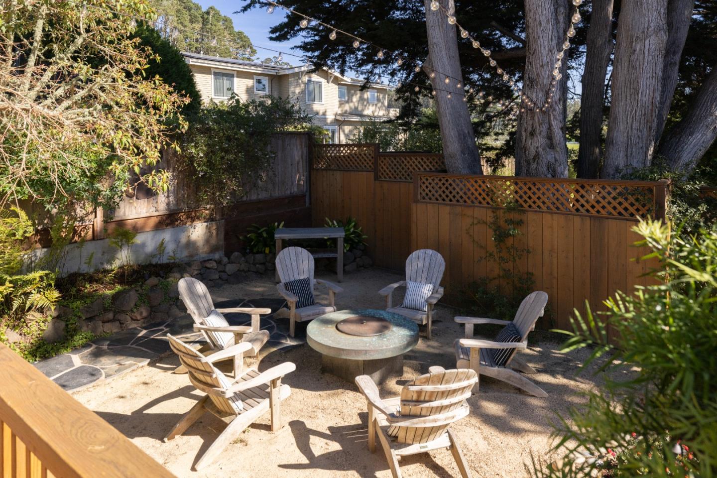 Detail Gallery Image 50 of 81 For 432 Coronado Ave, Half Moon Bay,  CA 94019 - 4 Beds | 3/1 Baths