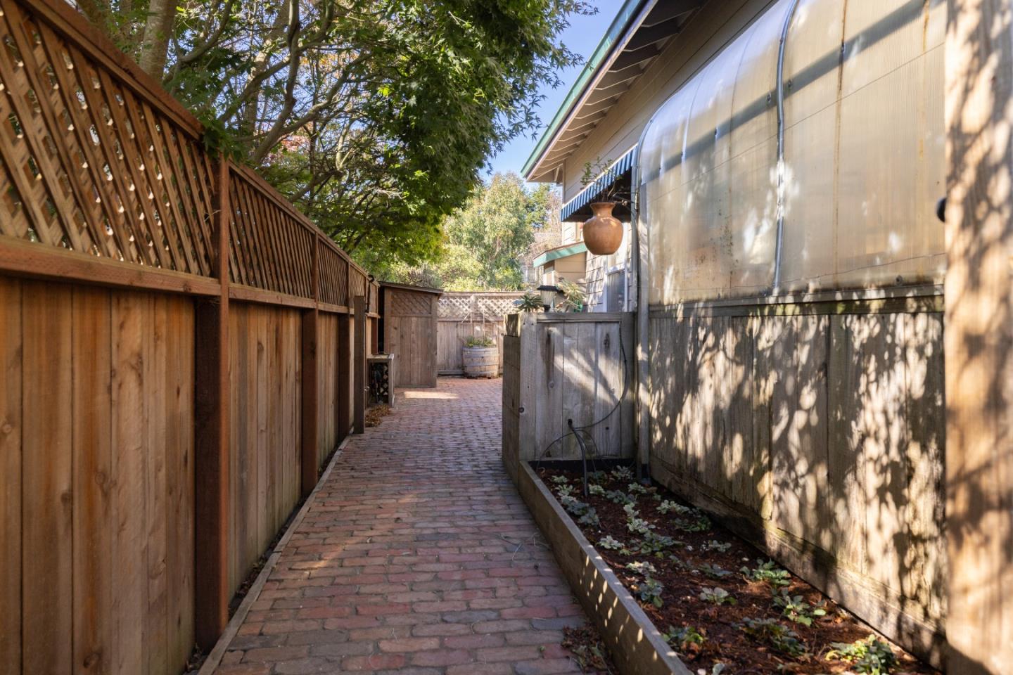 Detail Gallery Image 56 of 81 For 432 Coronado Ave, Half Moon Bay,  CA 94019 - 4 Beds | 3/1 Baths