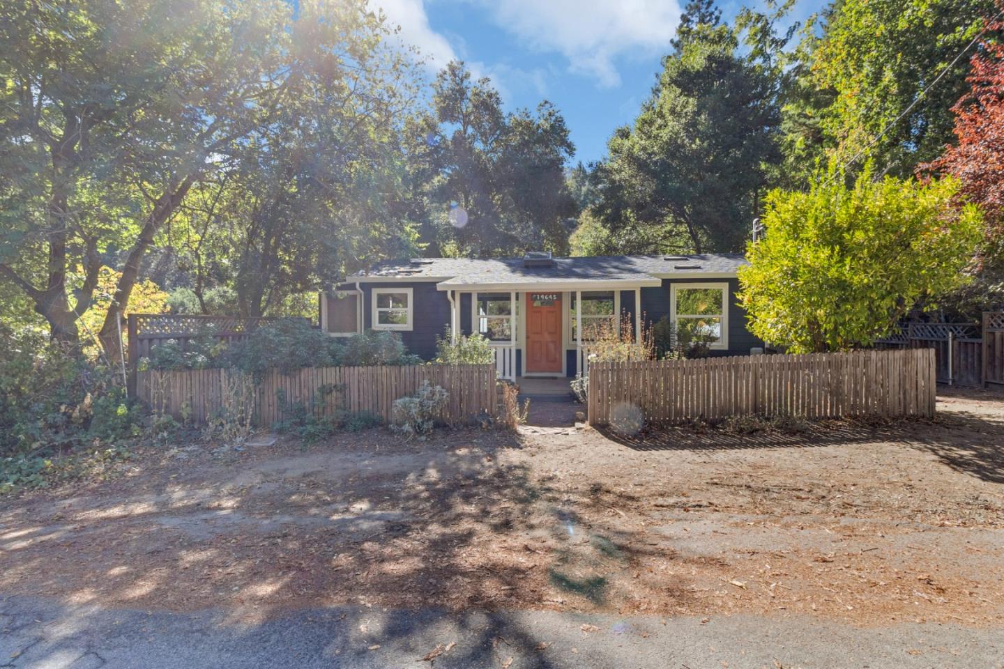 Detail Gallery Image 1 of 32 For 14645 W Park Ave, Boulder Creek,  CA 95006 - 2 Beds | 1 Baths