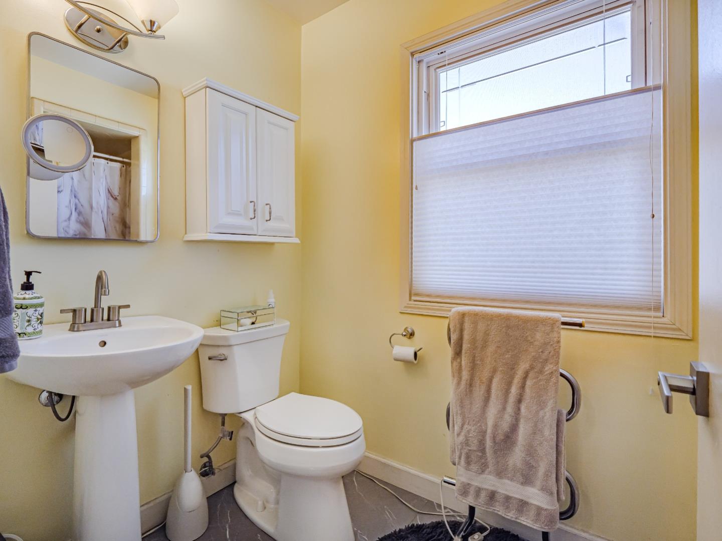 Detail Gallery Image 23 of 31 For 117 Fairmount Ave, Santa Cruz,  CA 95062 - 3 Beds | 2 Baths