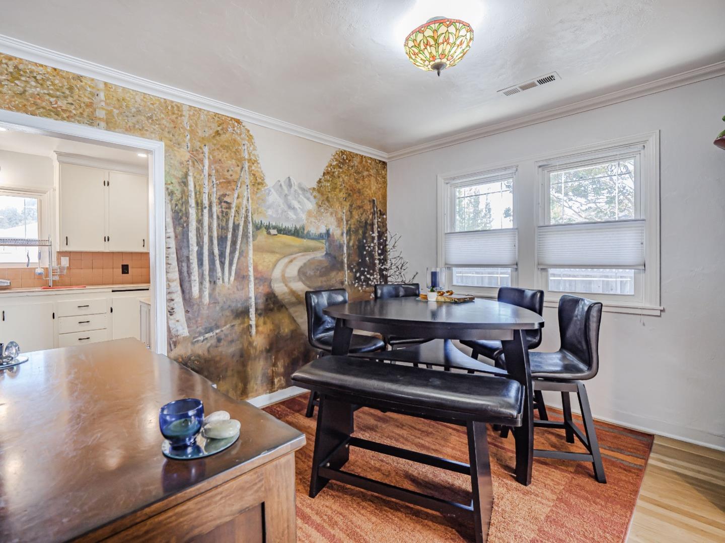 Detail Gallery Image 9 of 31 For 117 Fairmount Ave, Santa Cruz,  CA 95062 - 3 Beds | 2 Baths