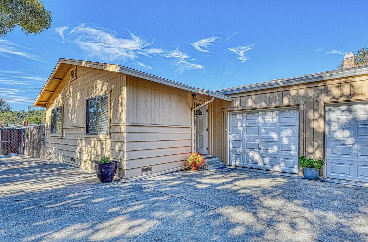 Detail Gallery Image 29 of 56 For 7695 Pine Tree Way, Salinas,  CA 93907 - 6 Beds | 2 Baths