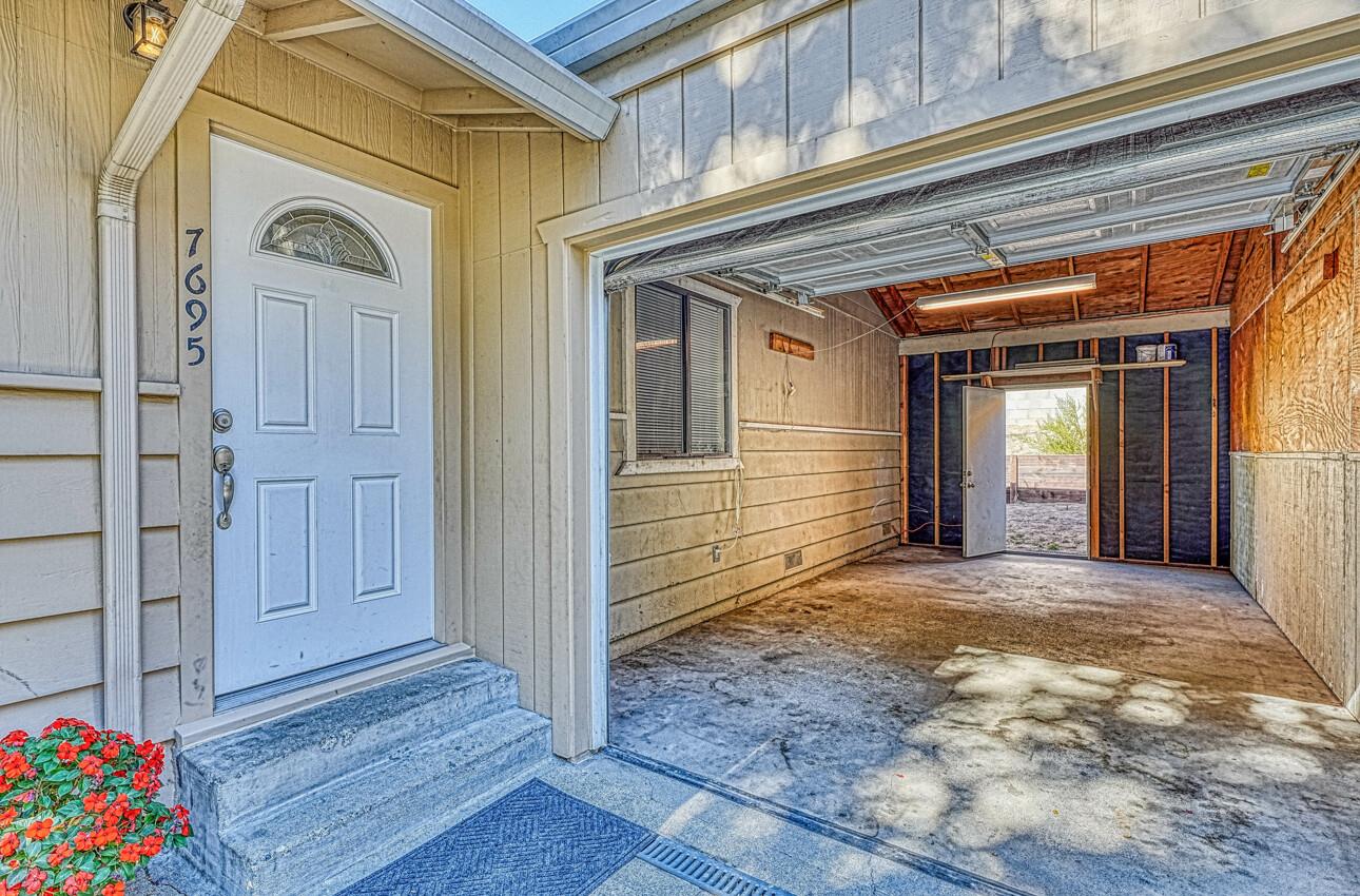 Detail Gallery Image 51 of 56 For 7695 Pine Tree Way, Salinas,  CA 93907 - 6 Beds | 2 Baths