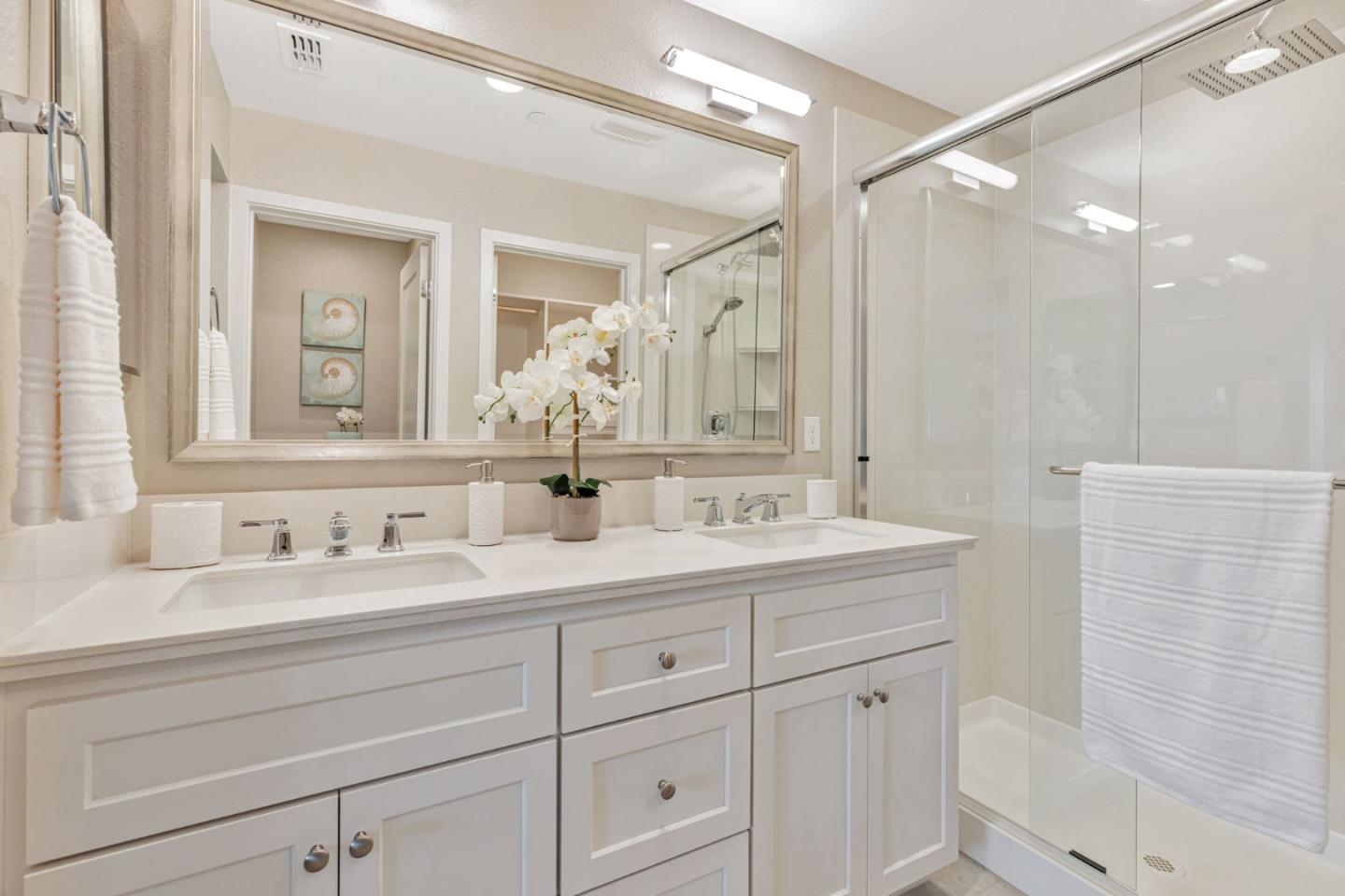 Detail Gallery Image 23 of 58 For 897 Tranquility Cir #12,  Livermore,  CA 94551 - 2 Beds | 2/1 Baths