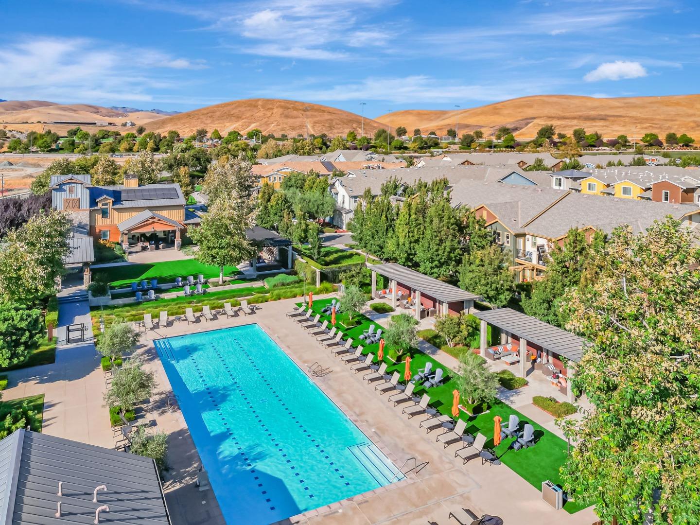 Detail Gallery Image 40 of 58 For 897 Tranquility Cir #12,  Livermore,  CA 94551 - 2 Beds | 2/1 Baths