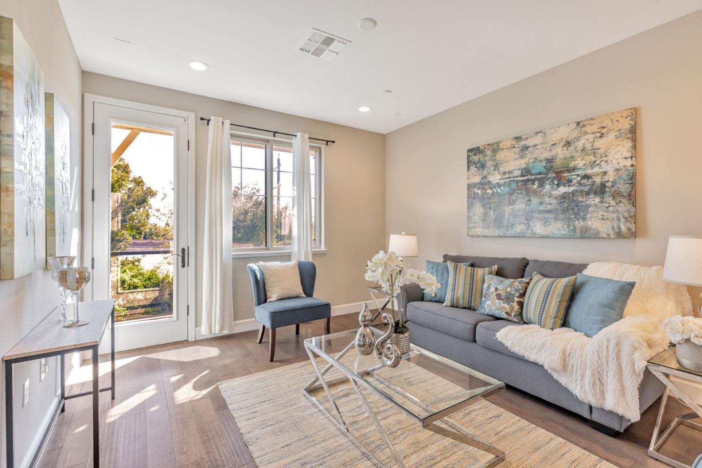 Detail Gallery Image 5 of 58 For 897 Tranquility Cir #12,  Livermore,  CA 94551 - 2 Beds | 2/1 Baths