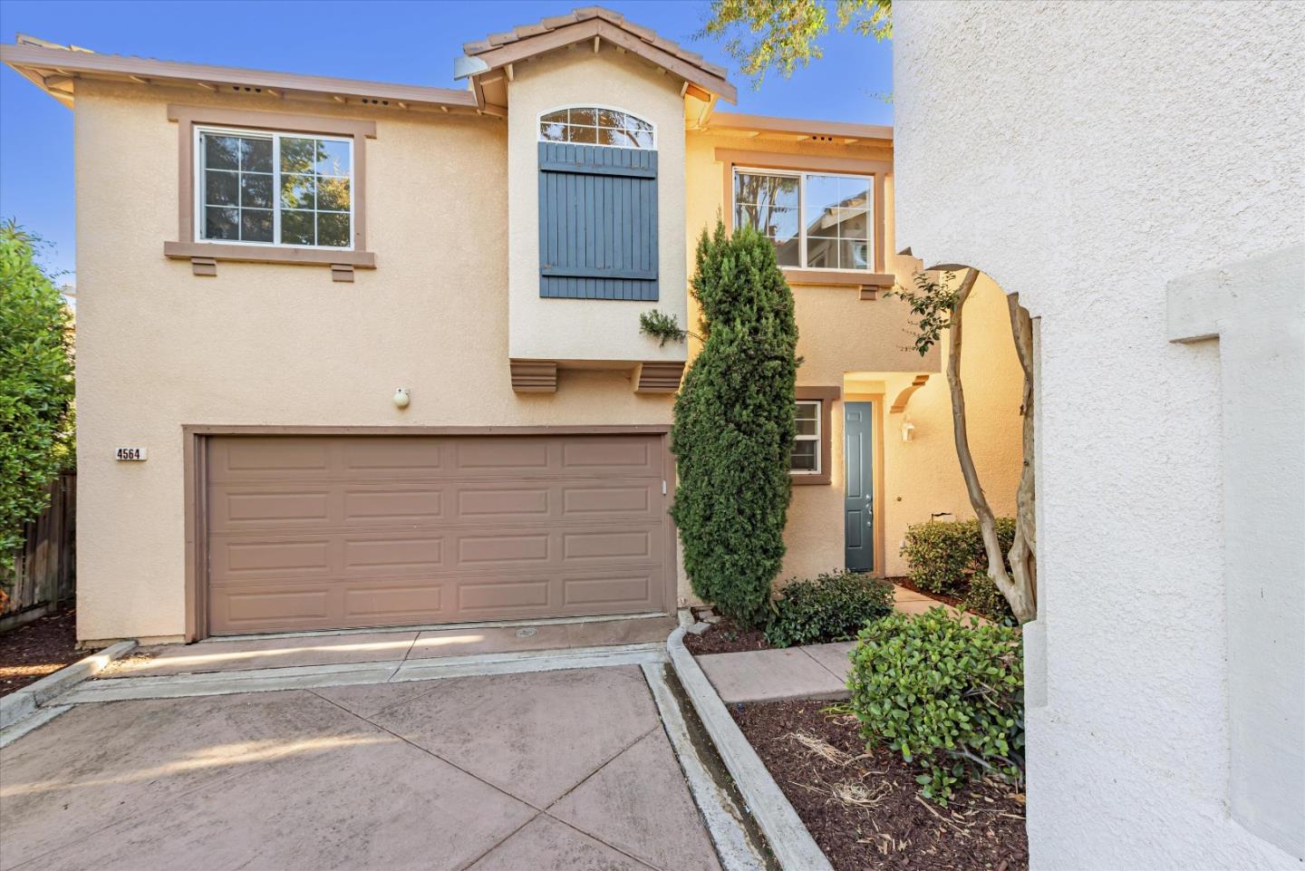 Detail Gallery Image 1 of 42 For 4564 Cheeney St, Santa Clara,  CA 95054 - 3 Beds | 2/1 Baths