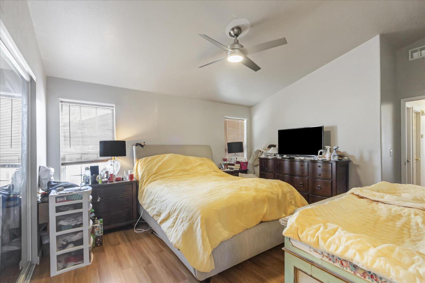 Detail Gallery Image 14 of 25 For 120 Dixon Landing #158,  Milpitas,  CA 95035 - 4 Beds | 2 Baths