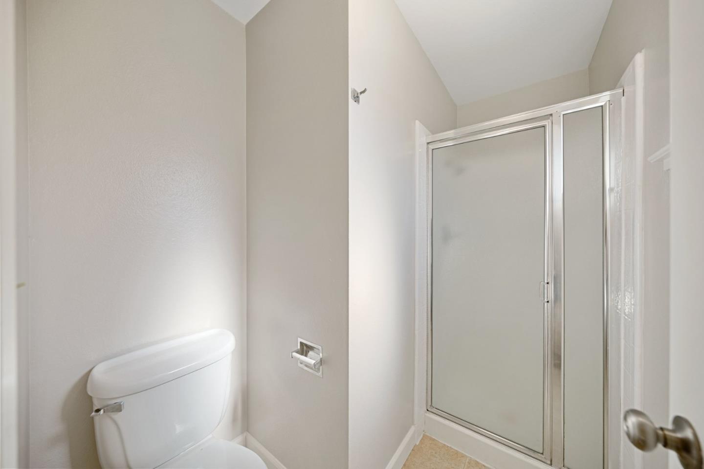 Detail Gallery Image 17 of 29 For 738 Stardust Ln, San Jose,  CA 95123 - 3 Beds | 2 Baths