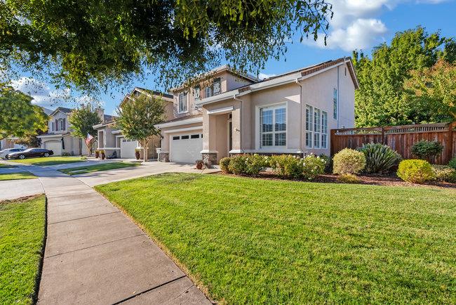 Detail Gallery Image 10 of 72 For 905 Oak Brook Way, Gilroy,  CA 95020 - 4 Beds | 2/1 Baths