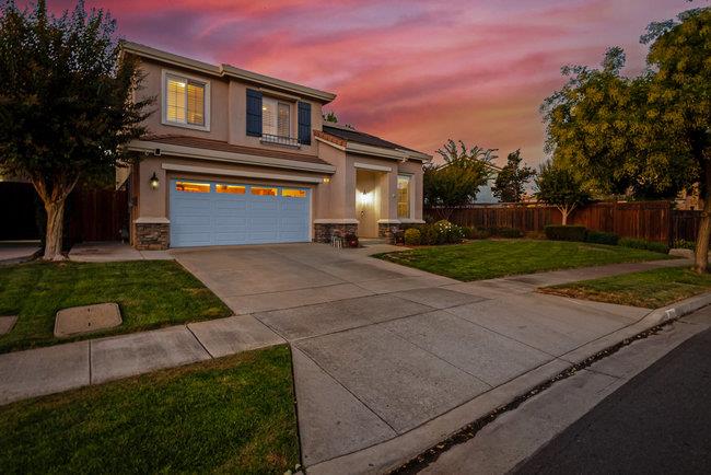 Detail Gallery Image 7 of 72 For 905 Oak Brook Way, Gilroy,  CA 95020 - 4 Beds | 2/1 Baths