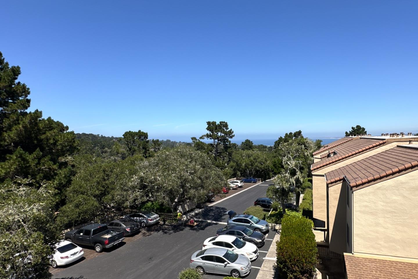 Detail Gallery Image 34 of 36 For 3303 Golden Oaks Lane, Monterey,  CA 93940 - 2 Beds | 2 Baths