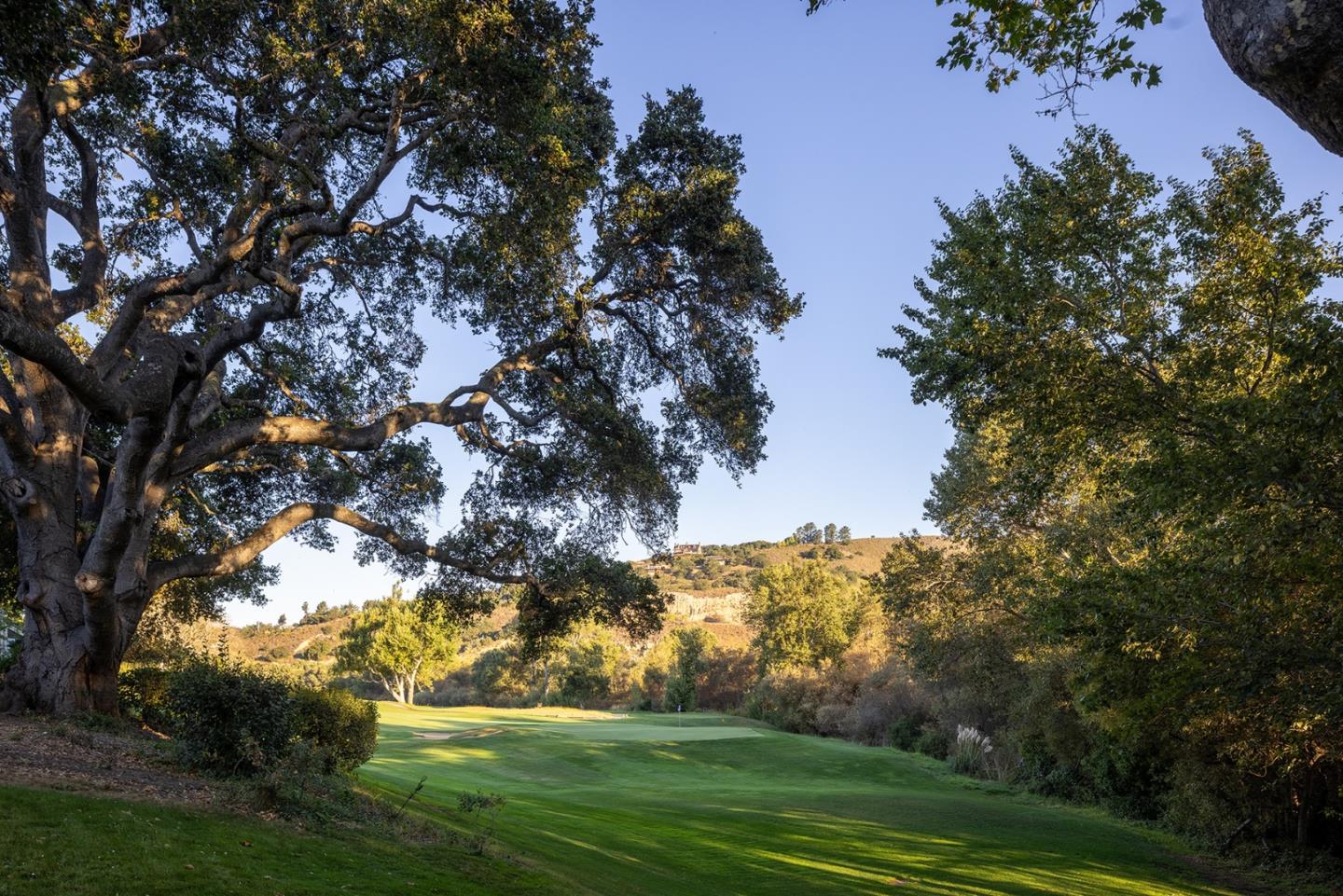 Detail Gallery Image 26 of 36 For Barn Way, Carmel,  CA 93923 - 3 Beds | 3/1 Baths