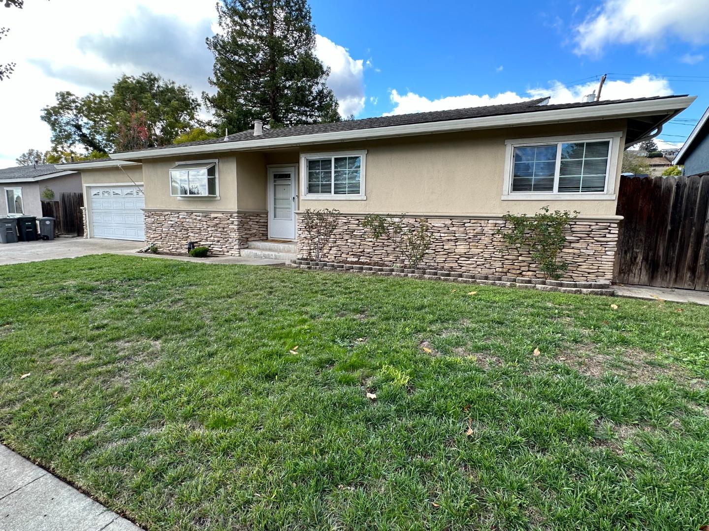 8492 Valencia Street, Dublin, California 94568, 3 Bedrooms Bedrooms, ,2 BathroomsBathrooms,Residential Lease,For Rent,8492 Valencia Street,ML81984655