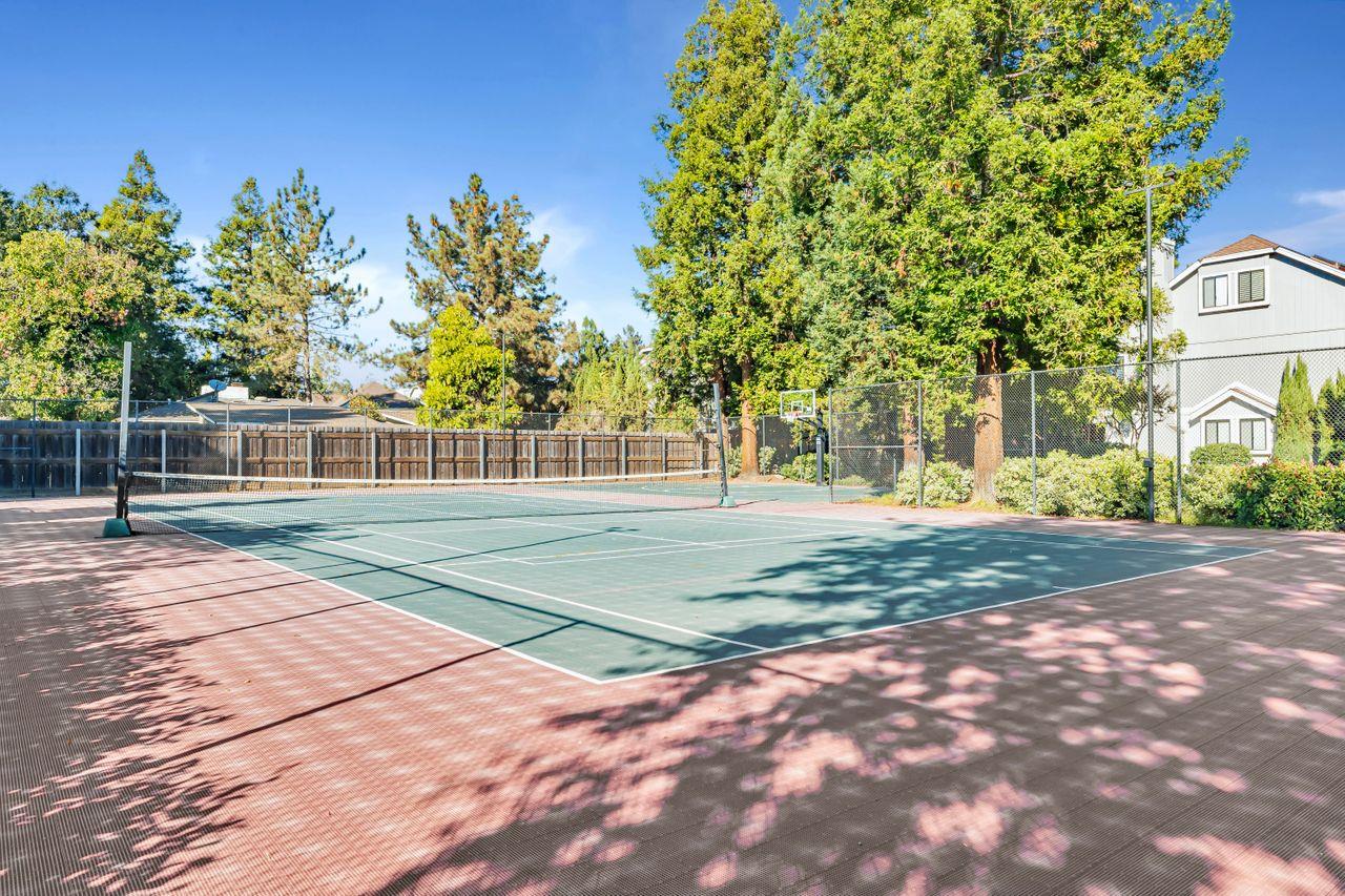 Detail Gallery Image 22 of 36 For 429 Creekside Ln, Morgan Hill,  CA 95037 - 2 Beds | 1/1 Baths