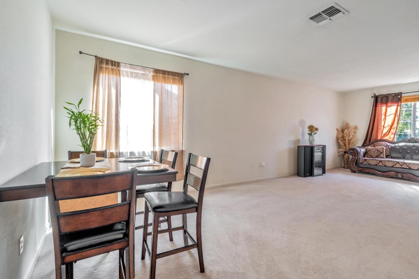 Detail Gallery Image 17 of 43 For 1433 Brahma St, Patterson,  CA 95363 - 4 Beds | 2/1 Baths