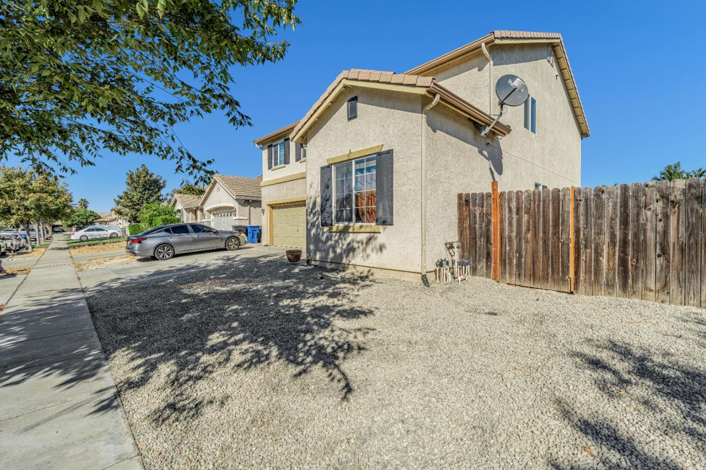 Detail Gallery Image 2 of 43 For 1433 Brahma St, Patterson,  CA 95363 - 4 Beds | 2/1 Baths