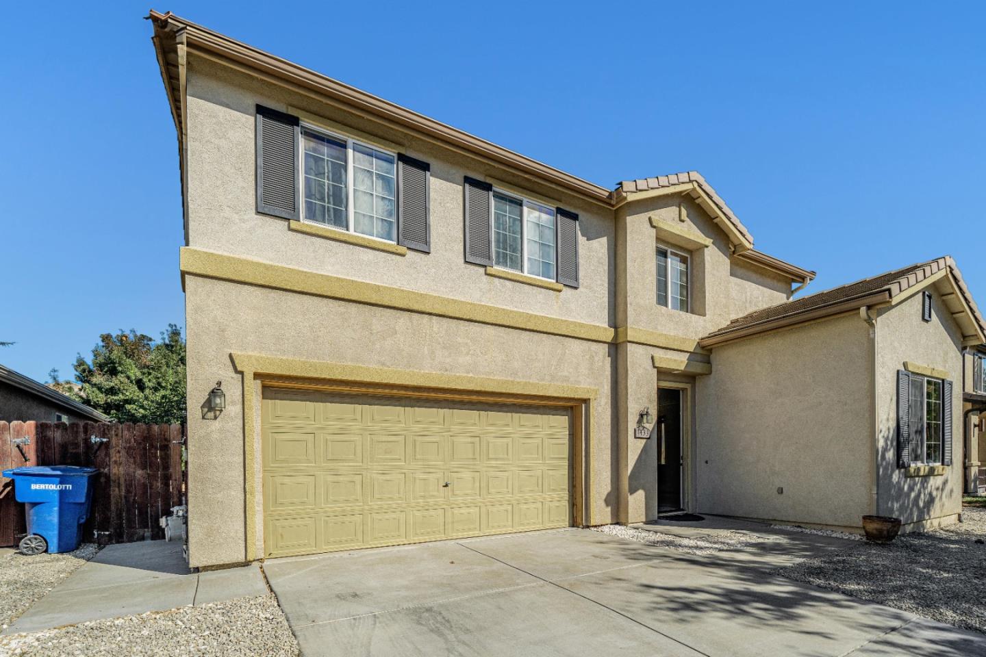 Detail Gallery Image 3 of 43 For 1433 Brahma St, Patterson,  CA 95363 - 4 Beds | 2/1 Baths