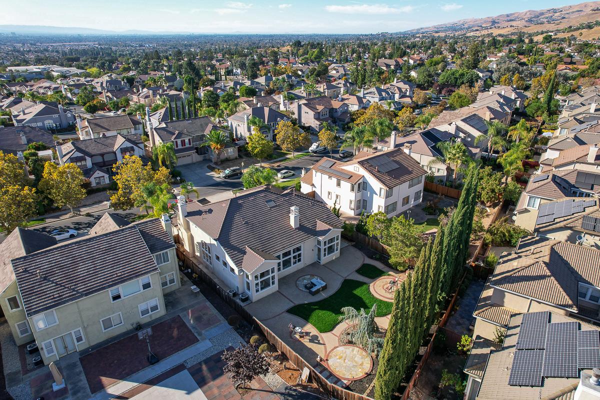 Detail Gallery Image 49 of 55 For 3550 Casabella Ct, San Jose,  CA 95148 - 5 Beds | 4/1 Baths