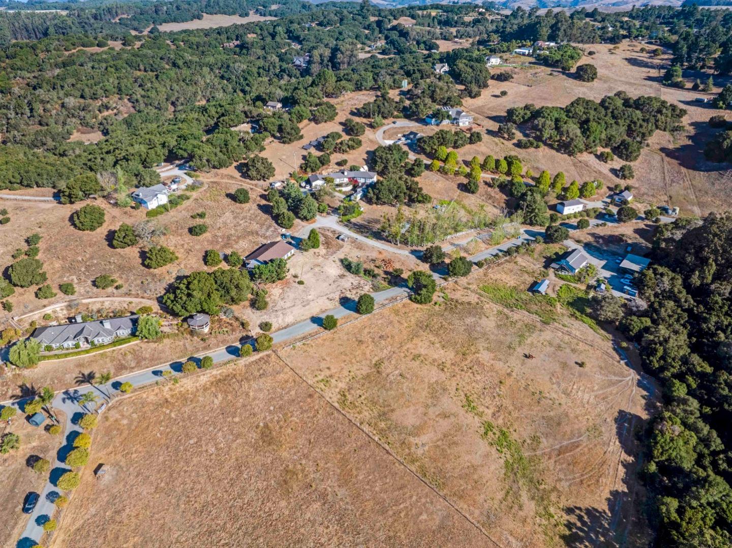 Detail Gallery Image 14 of 14 For 310 Orchard Hill Rd, San Juan Bautista,  CA 95045 - 3 Beds | 2 Baths