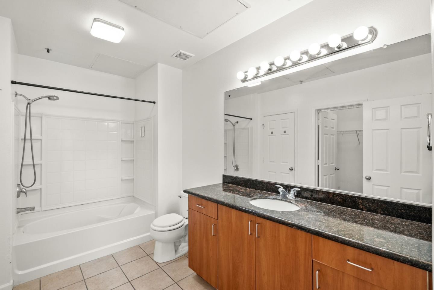 Detail Gallery Image 20 of 33 For 1060 S 3rd St #304,  San Jose,  CA 95112 - 1 Beds | 1 Baths