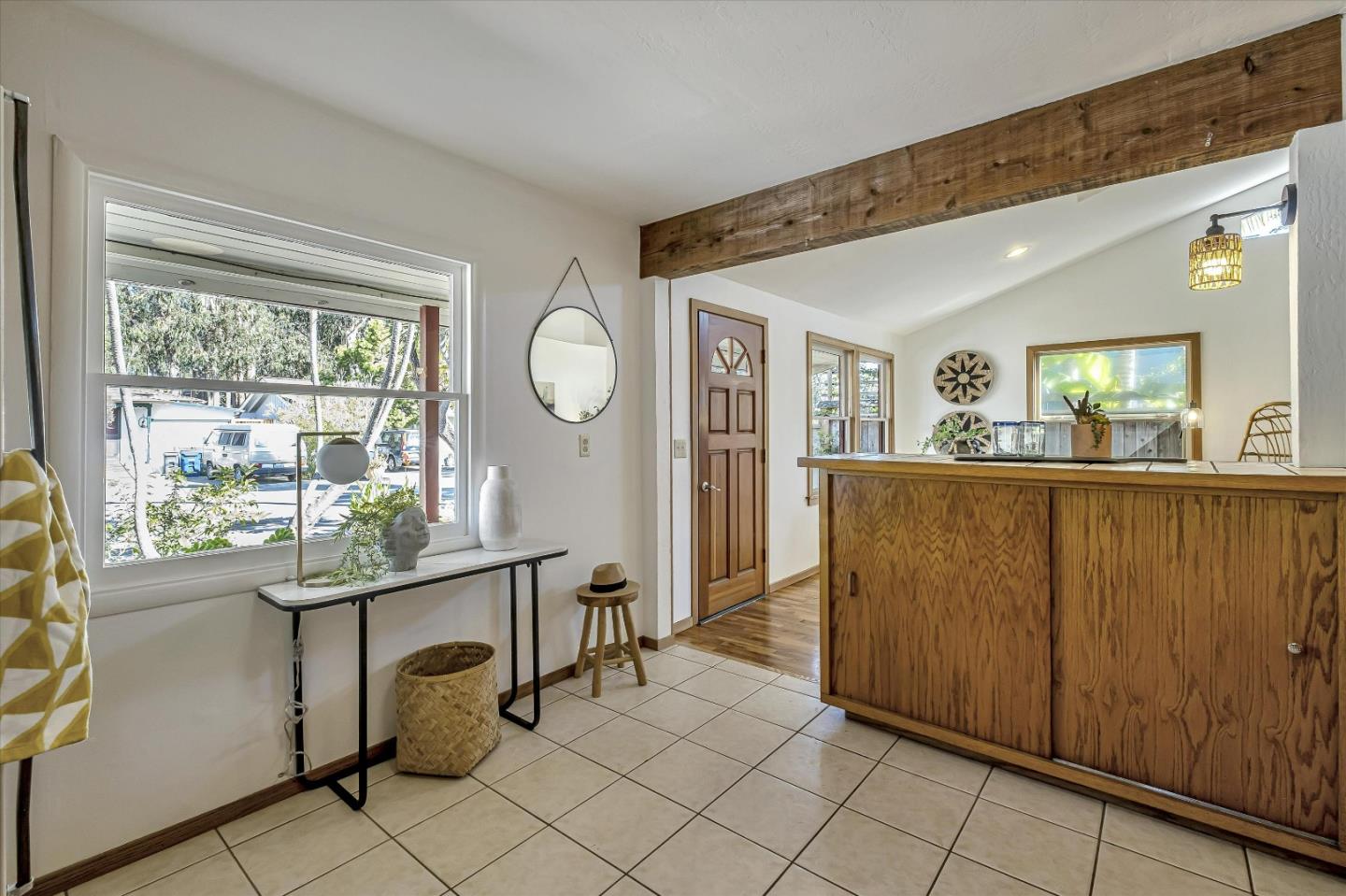 Detail Gallery Image 10 of 35 For 2720 Placer St, Santa Cruz,  CA 95062 - 2 Beds | 2 Baths