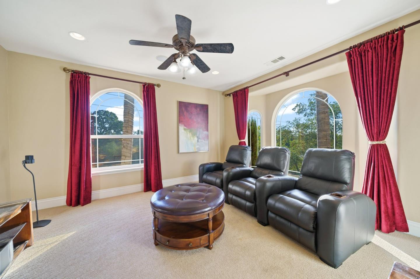 Detail Gallery Image 28 of 82 For 140 Kettle Rock Ct, Folsom,  CA 95630 - 5 Beds | 3/1 Baths