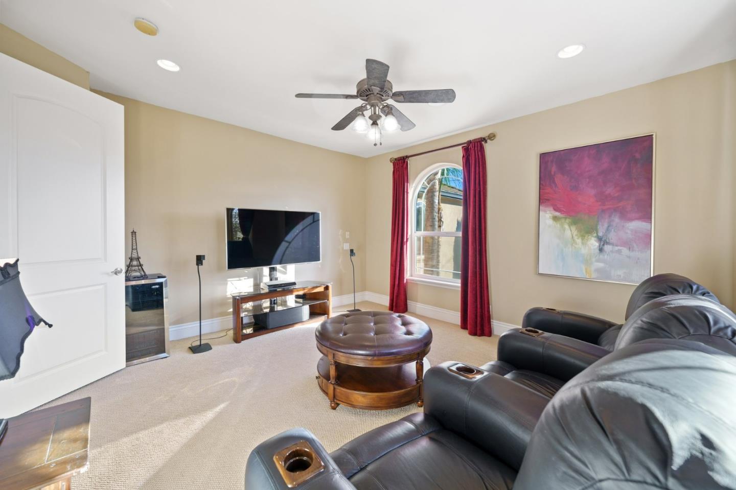 Detail Gallery Image 29 of 82 For 140 Kettle Rock Ct, Folsom,  CA 95630 - 5 Beds | 3/1 Baths