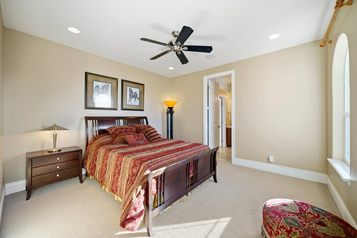 Detail Gallery Image 32 of 82 For 140 Kettle Rock Ct, Folsom,  CA 95630 - 5 Beds | 3/1 Baths