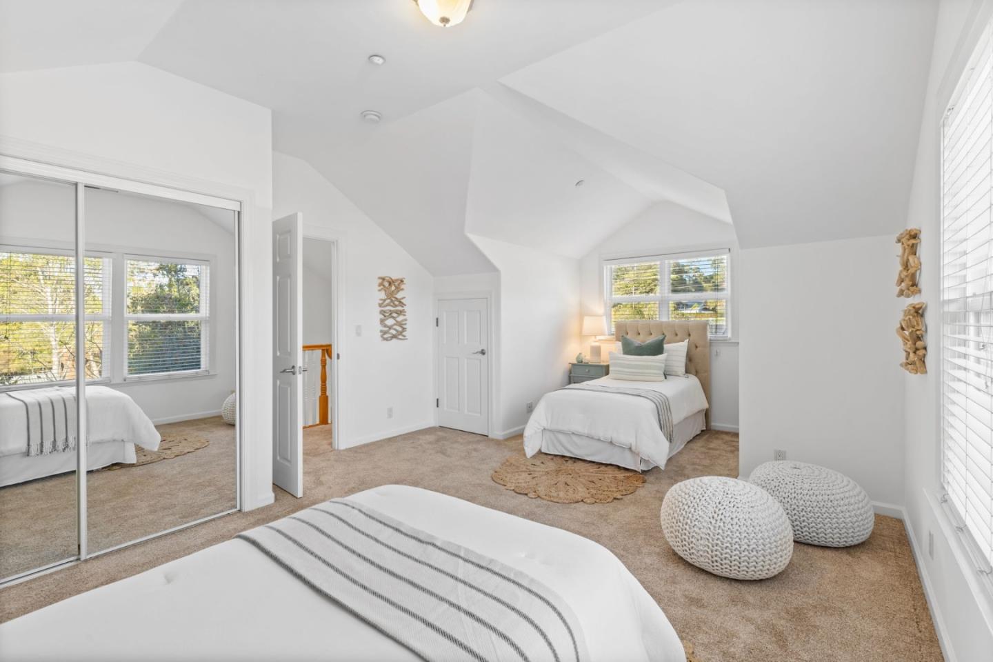 Detail Gallery Image 19 of 39 For 1017 Morrissey Blvd, Santa Cruz,  CA 95065 - 3 Beds | 2/1 Baths