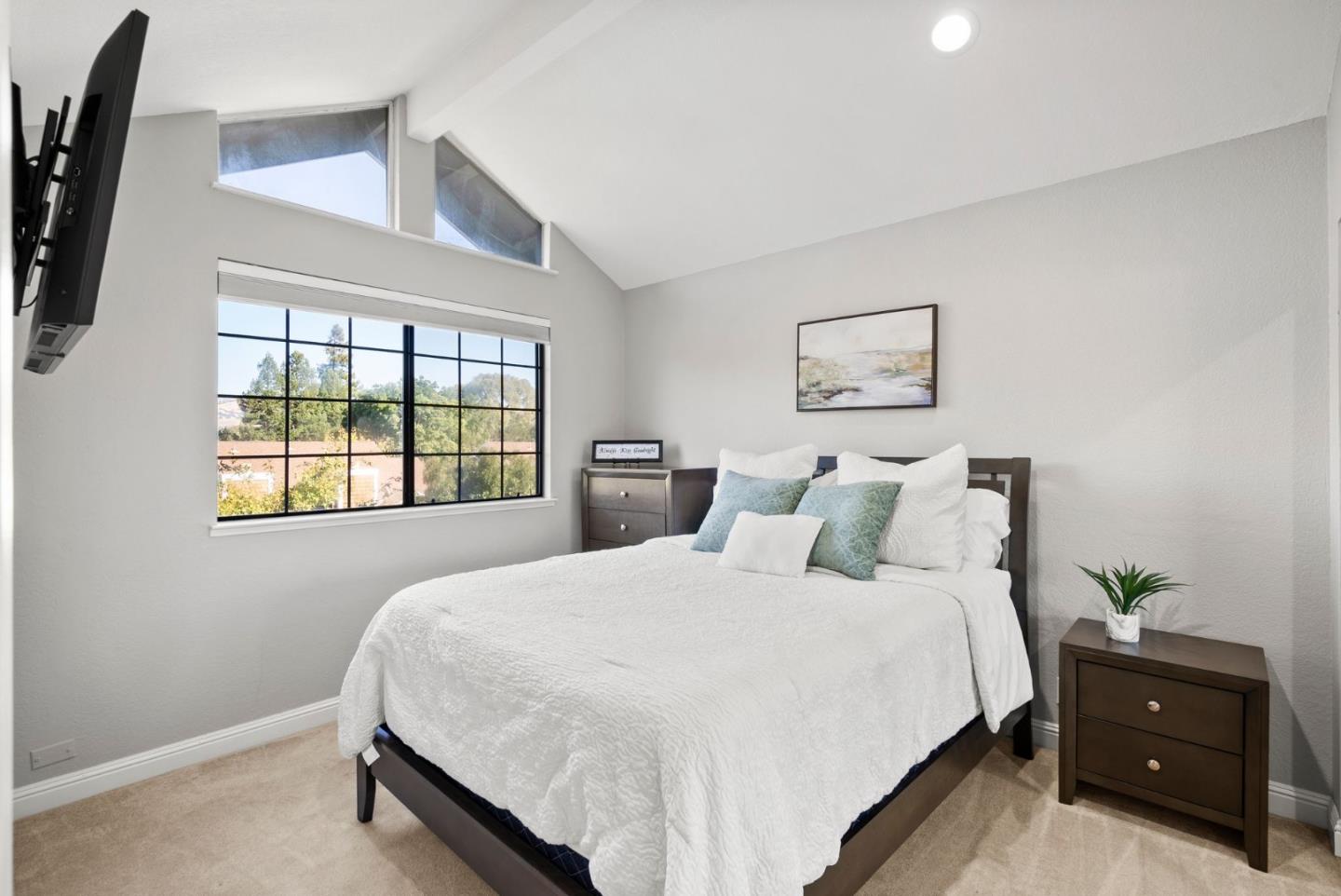 Detail Gallery Image 21 of 36 For 18035 Hillwood Ln, Morgan Hill,  CA 95037 - 2 Beds | 2/1 Baths