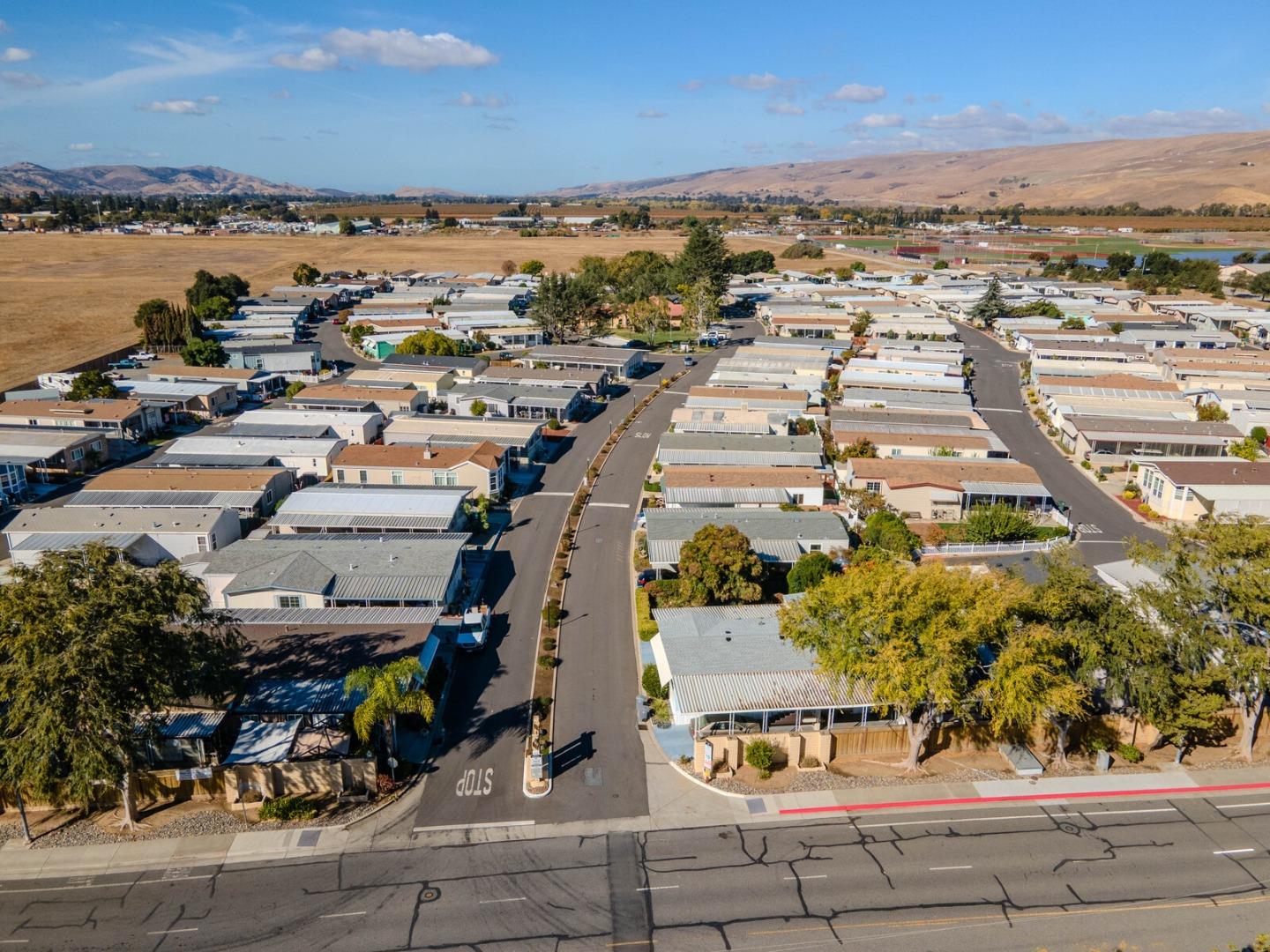 Detail Gallery Image 36 of 36 For 275 Burnett Ave #65,  Morgan Hill,  CA 95037 - 3 Beds | 2 Baths